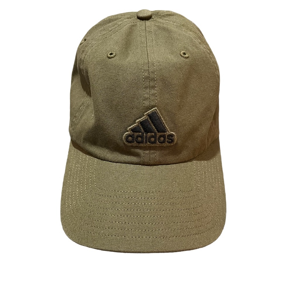 Adidas men cap 🧢